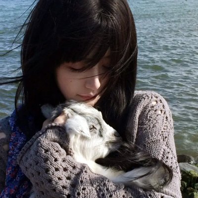 人气爱豆被曝与前任深夜同框，长达一周私人会所画面流出